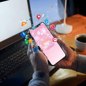 Stratégie réseaux sociaux : gestion mobile des réseaux avec applications connectées